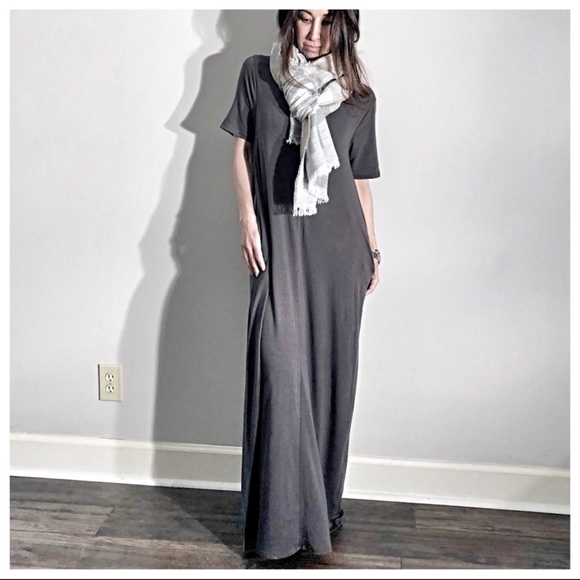 Best selling V neck  side pocket maxi dress - Picture 3 of 8